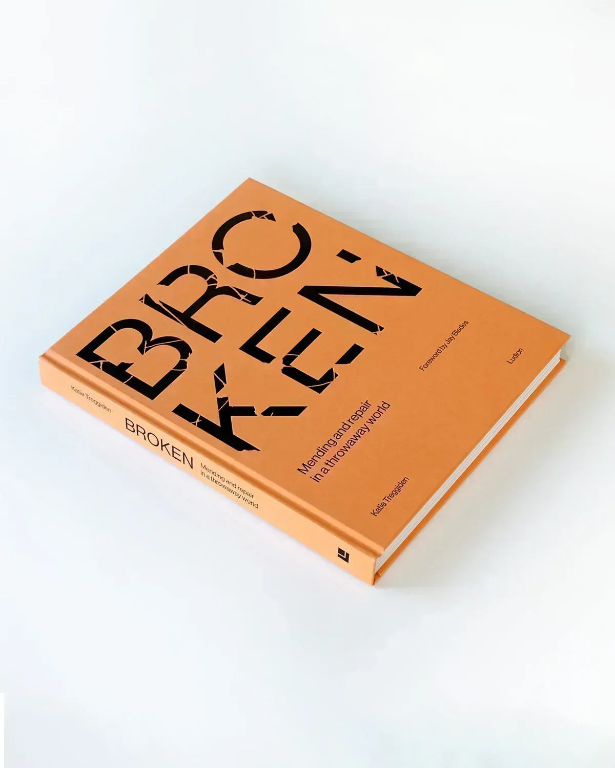 Broken - Katie Treggiden - STORE STORE